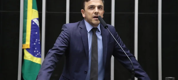 Aliel Machado fala sobre investimento de R$ 30 milhões para construção de 160 casas em Castro