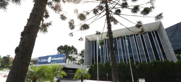 Deputados estaduais propõe novas medidas contra adulteração de bebidas no PR; veja quais