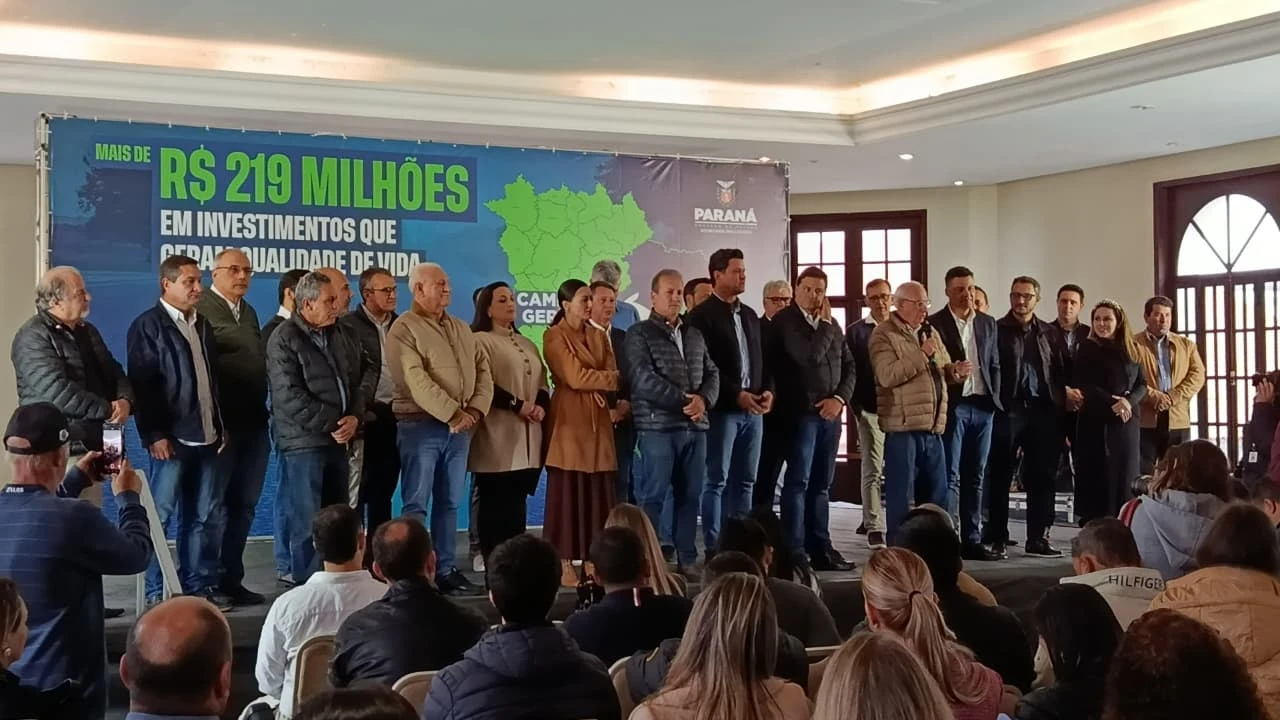 Diversas lideranças estiveram presentes no evento | Carlos Solek / D'Ponta News