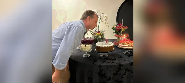 Amigos e aliados fazem festa surpresa e reafirmam liderança de Vitor Hugo Burko