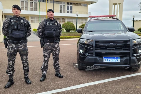 Policiais detalham resgate de idosa durante incêndio em Ponta Grossa