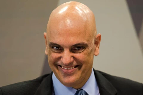Alexandre de Moraes rejeita pedido de Bolsonaro para revogar prisão domiciliar