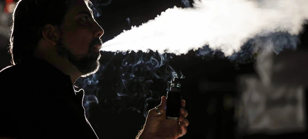 Câmara de PG aprova proibição do uso de cigarro eletrônico em áreas públicas