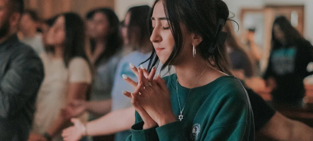 Tua fé te curou: confira cinco relatos de milagres recebidos por ponta-grossenses