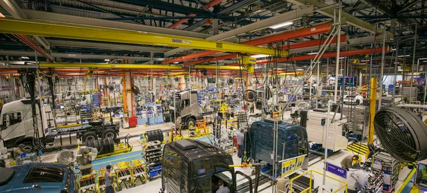 Produção industrial do Paraná se destaca e supera média nacional em agosto