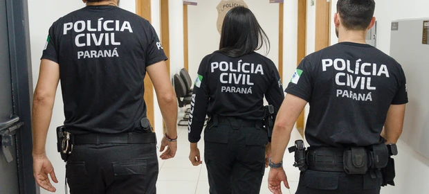Mulher é presa em flagrante por agredir a mãe de 86 anos