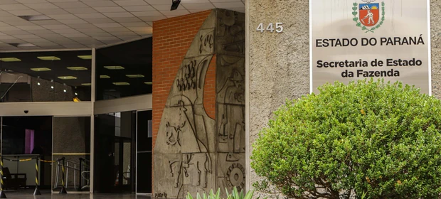 Paraná anuncia concurso com 60 vagas e salário de quase R$ 13 mil
