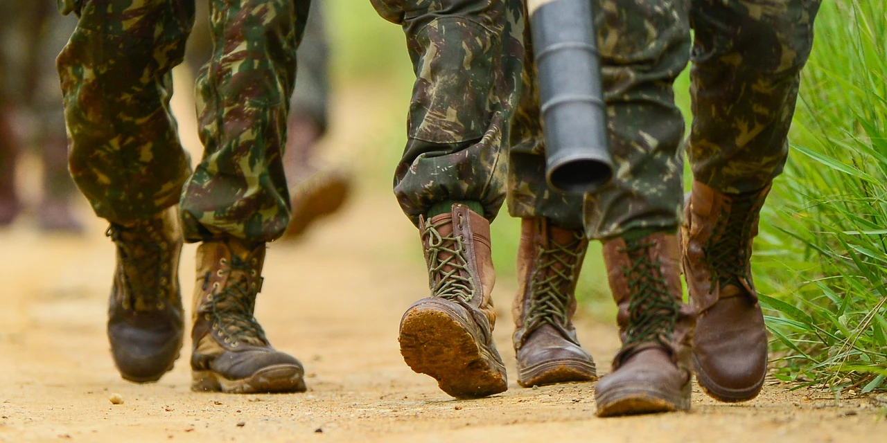 Exército diz desconhecer denúncia contra militares por crimes contra adolescentes em Castro