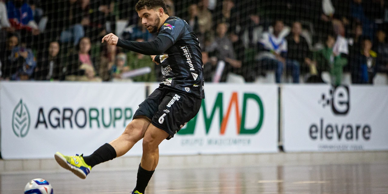 Contorno Futsal enfrenta Foz em busca de vaga nas oitavas do Paranaense