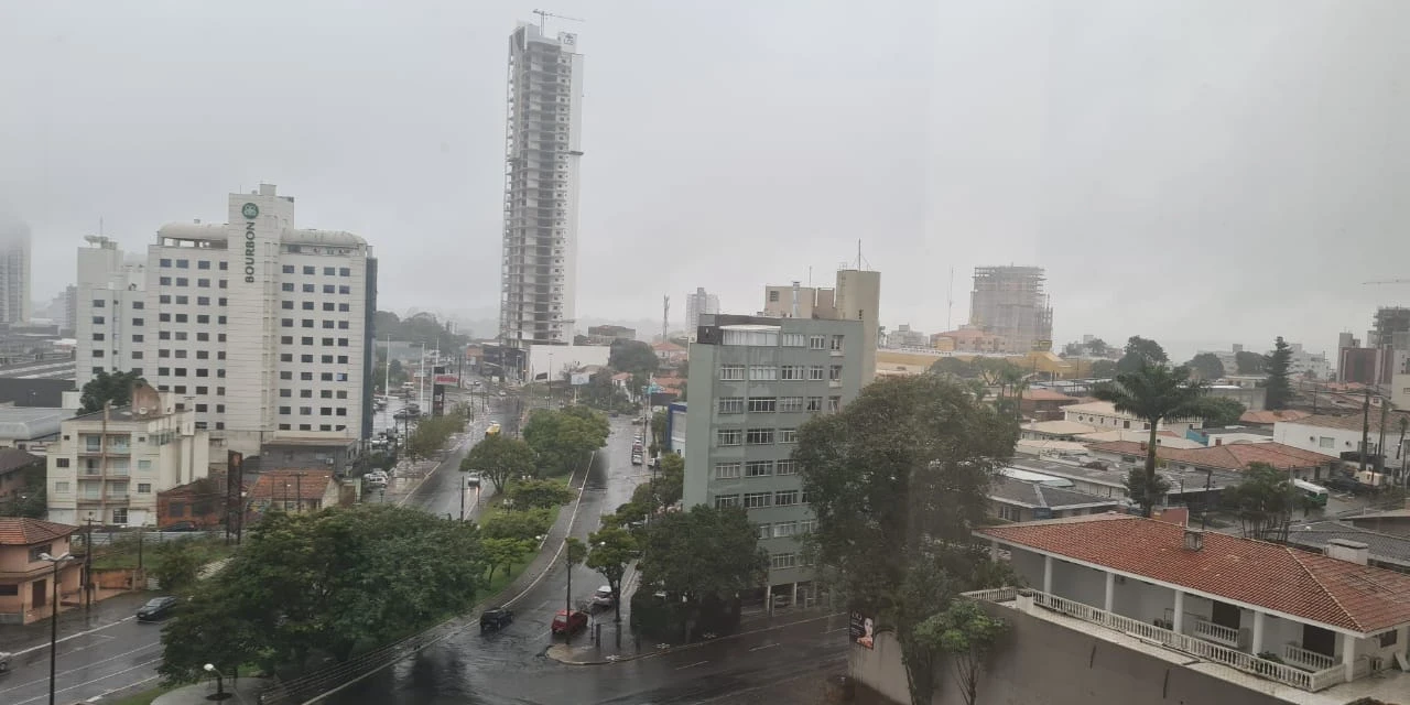 PG pode ter tempestade e ventos intensos nas próximas horas, aponta Inmet
