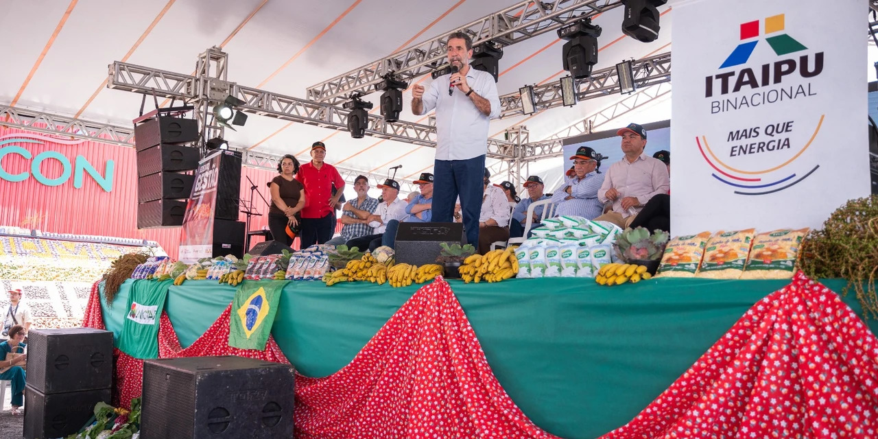 Itaipu celebra inauguração de complexo de grãos em cooperativa de Londrina