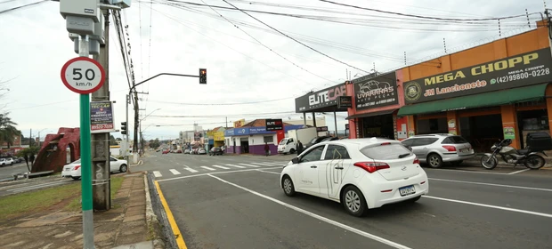 Vereador sugere incluir temporizadores em semáforos com radar em PG