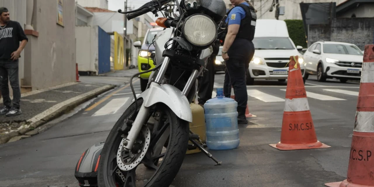 'Gaizero' sofre contusão na perna em colisão no centro de Ponta Grossa