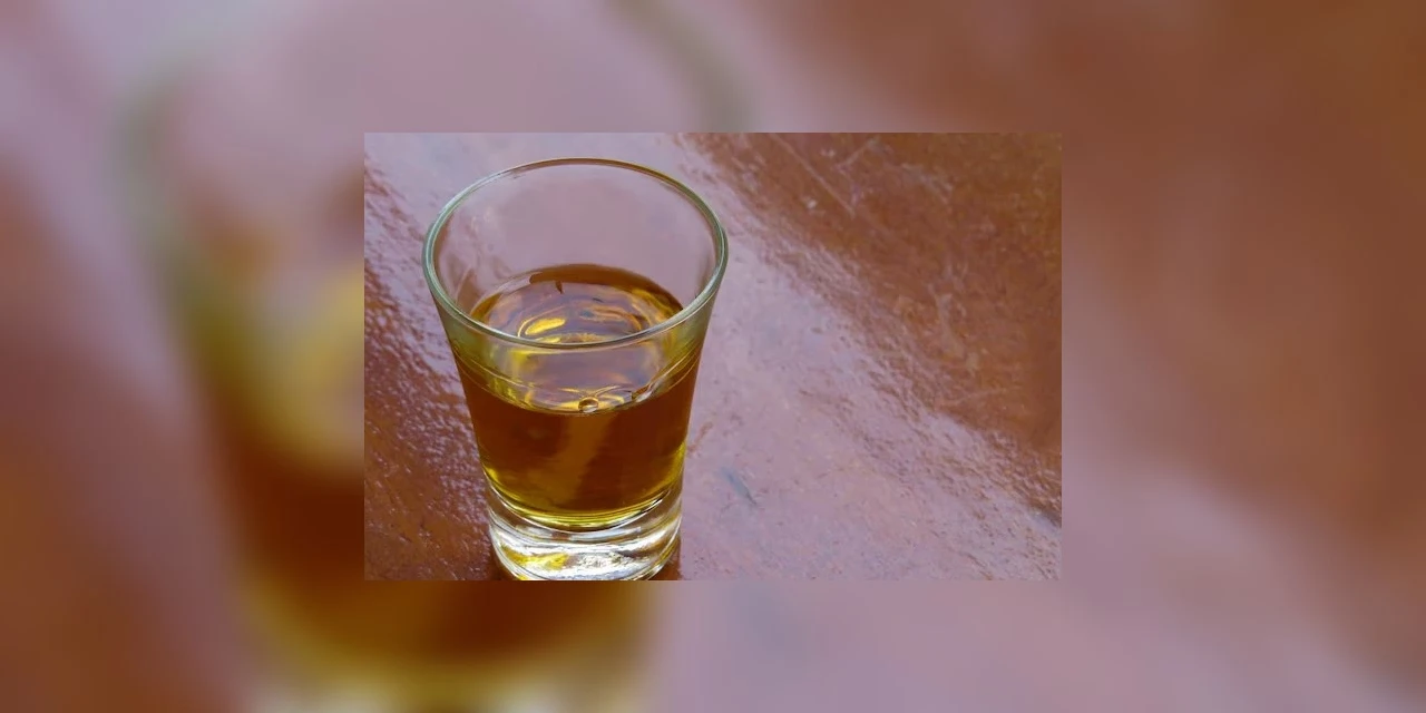 Homem pede 'gole de cachaça' para indivíduo e acaba sendo agredido em cidade da região