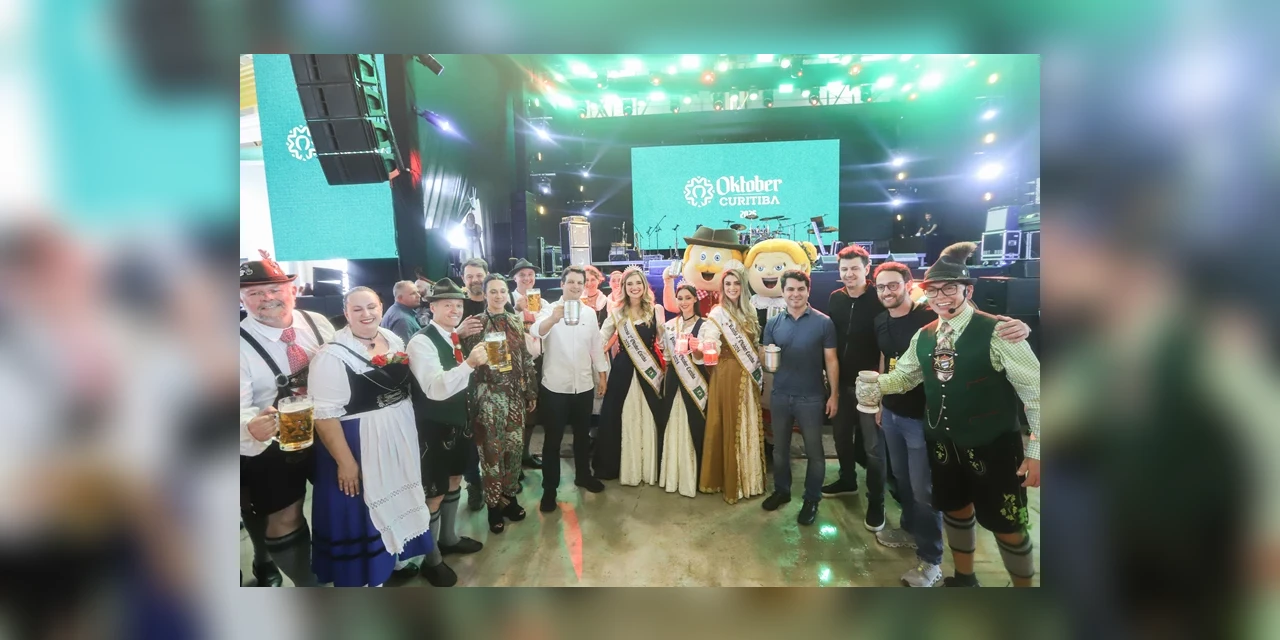 Música, dança, brincadeiras, gastronomia e empolgação dão o tom da terceira edição da Oktober Curitiba