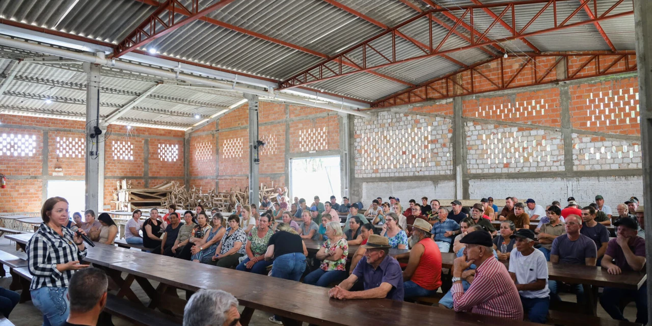 Palmeira garante R$ 27 milhões para asfaltamento de comunidade rural