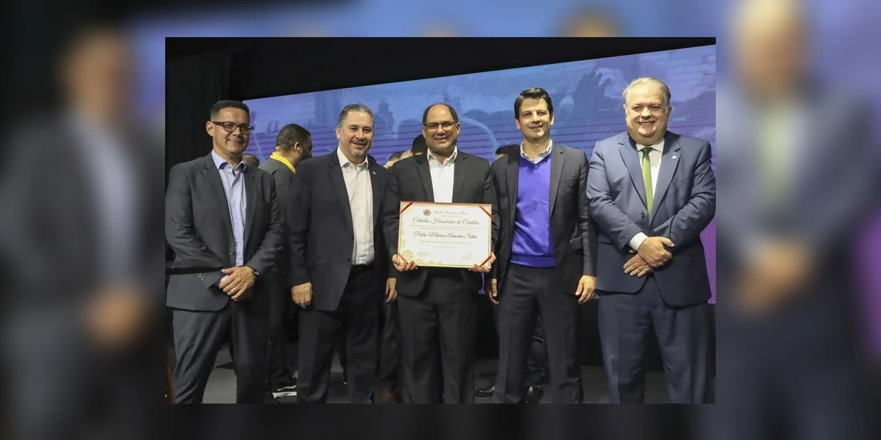 Eduardo Pimentel participa de homenagem ao pastor Pedro Marcos Amorim Silva