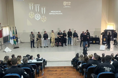 Evento em PG reconhece trabalho e serviços de membros da Polícia Civil