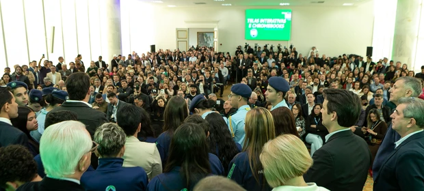 Colégios estaduais da região recebem mais de R$ 19,5 milhões para reformas estruturais