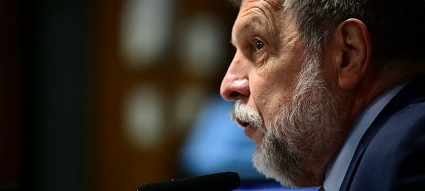 Flávio Arns pede suspensão de decreto do governo federal sobre educação especial