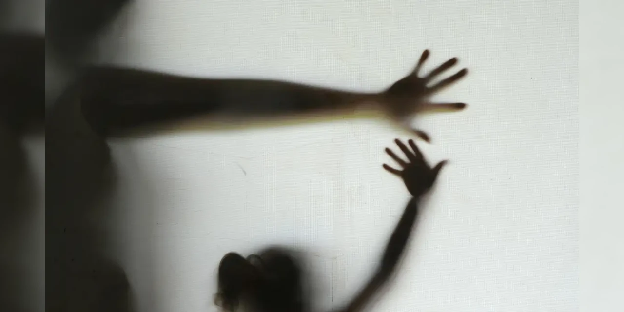 Justiça condena homem que abusou dos próprios filhos durante 11 anos em Irati