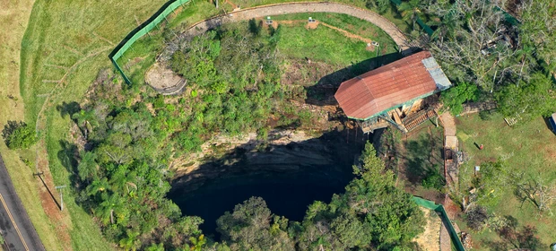Reforma do elevador panorâmico de 'Vila Velha' deve ser concluída em um ano
