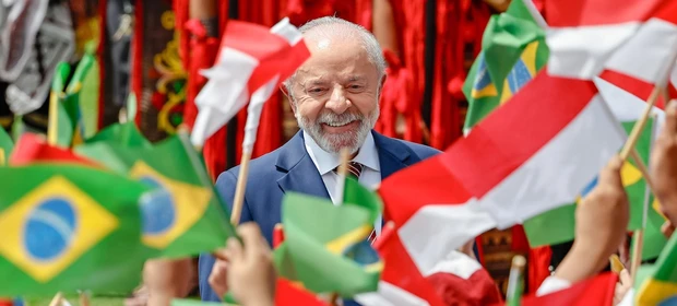 Lula afirma que pretende disputar um quarto mandato à Presidência