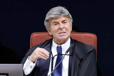 Artigo: 'Ainda sobre a turma do Fux', por Oliveiros Marques