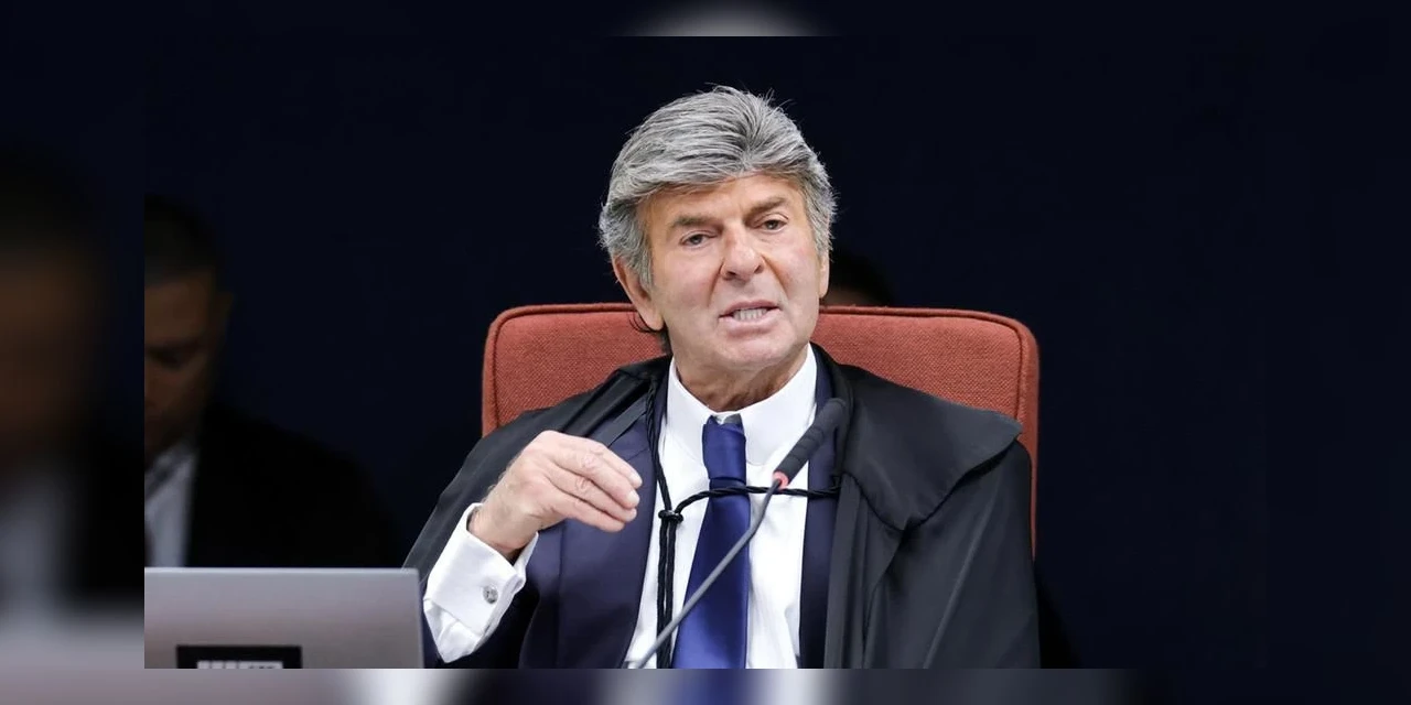 Artigo: 'Ainda sobre a turma do Fux', por Oliveiros Marques