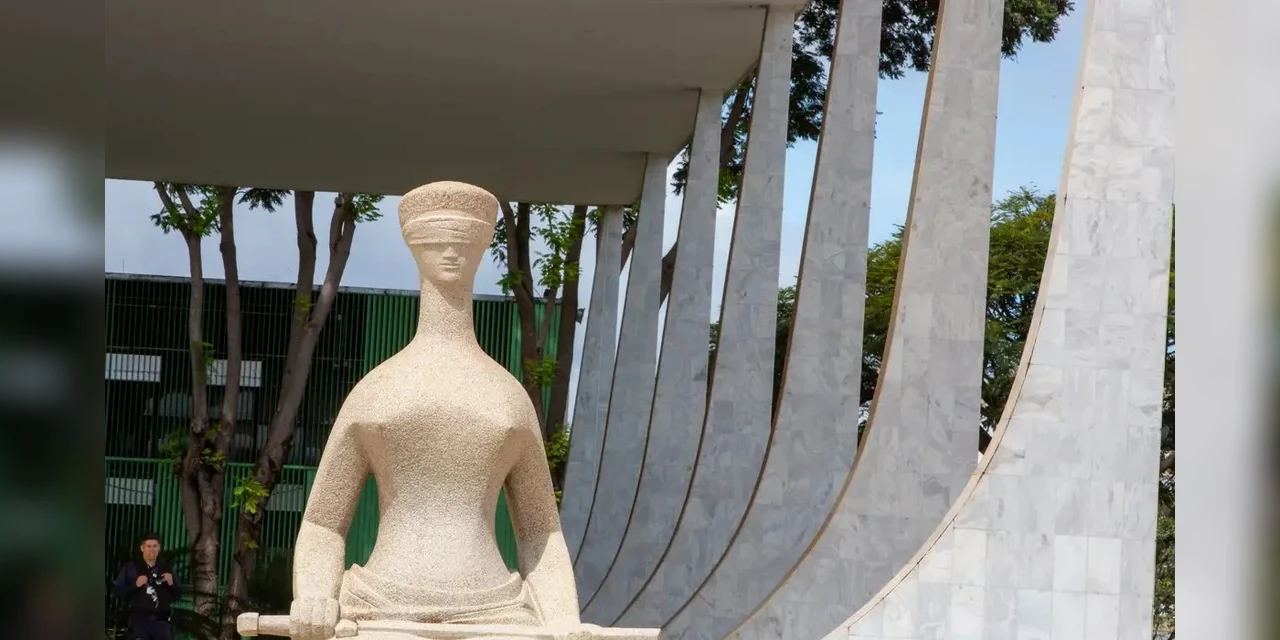 STF julgará se homem em união homoafetiva pode ter licença-maternidade