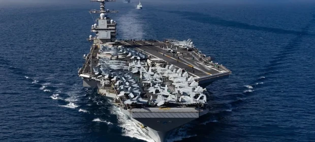 EUA enviam maior porta-aviões do mundo para a América Latina em operação contra o tráfico