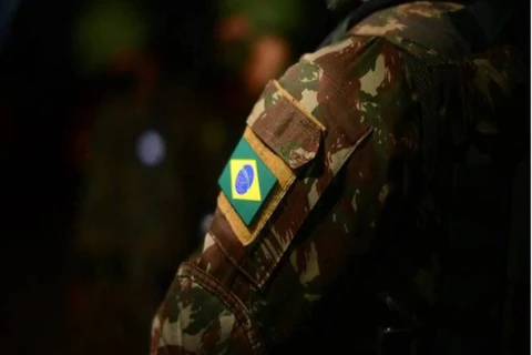 Superior Tribunal Militar confirma expulsão de major condenado por desvio e venda de armas do Exército