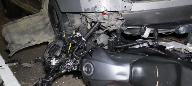 Acidente deixa motociclista gravemente ferido, no bairro Oficinas