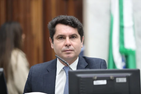 Exclusivo: Alexandre Curi confirma disponibilidade de ser candidato a governador do Paraná