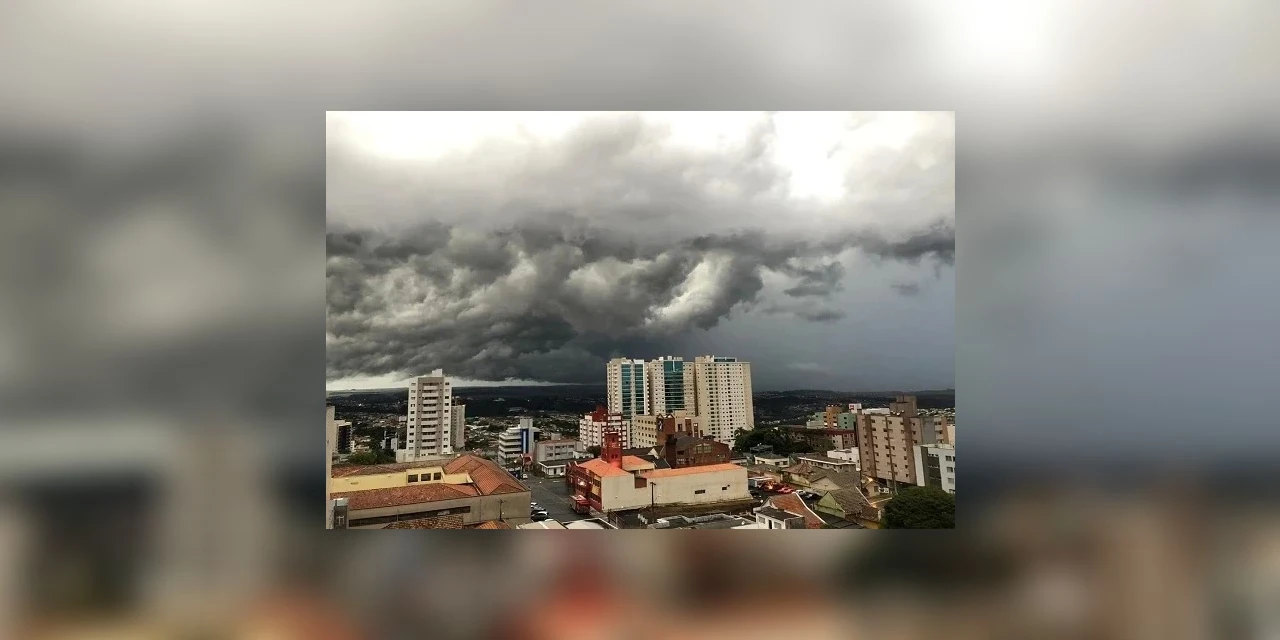 Inmet alerta para risco de chuvas intensas em PG neste domingo