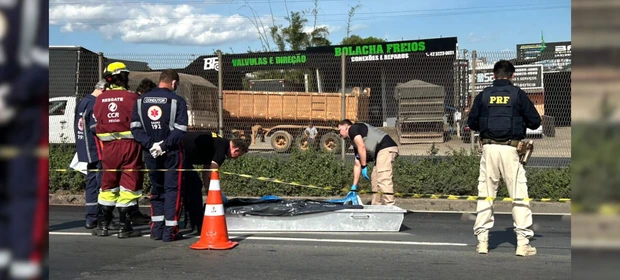 Homem morto em atropelamento na BR-376 segue sem identificação