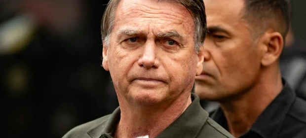 Bolsonaro tenta reverter no STF condenação de 27 anos por tentativa de golpe