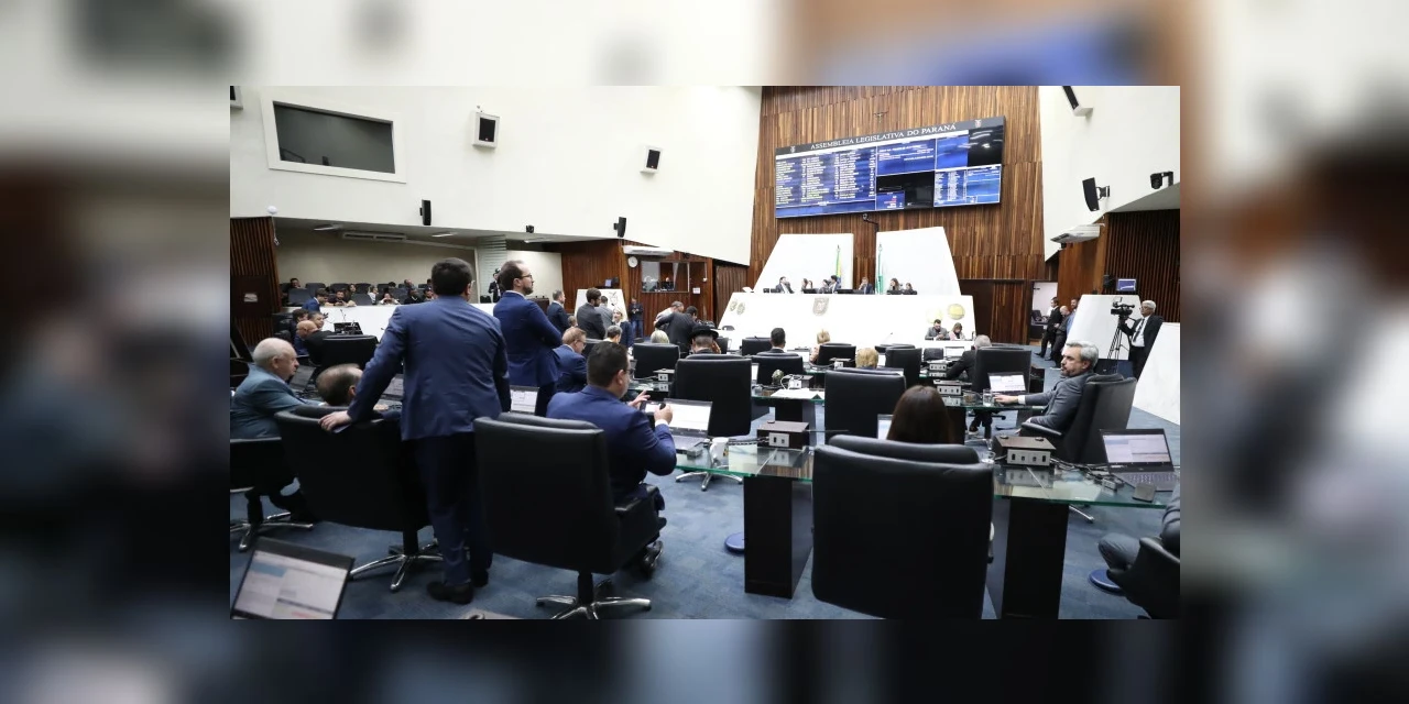 Deputados estaduais aprovam projeto que garante desconto na multa e nos juros do IPVA