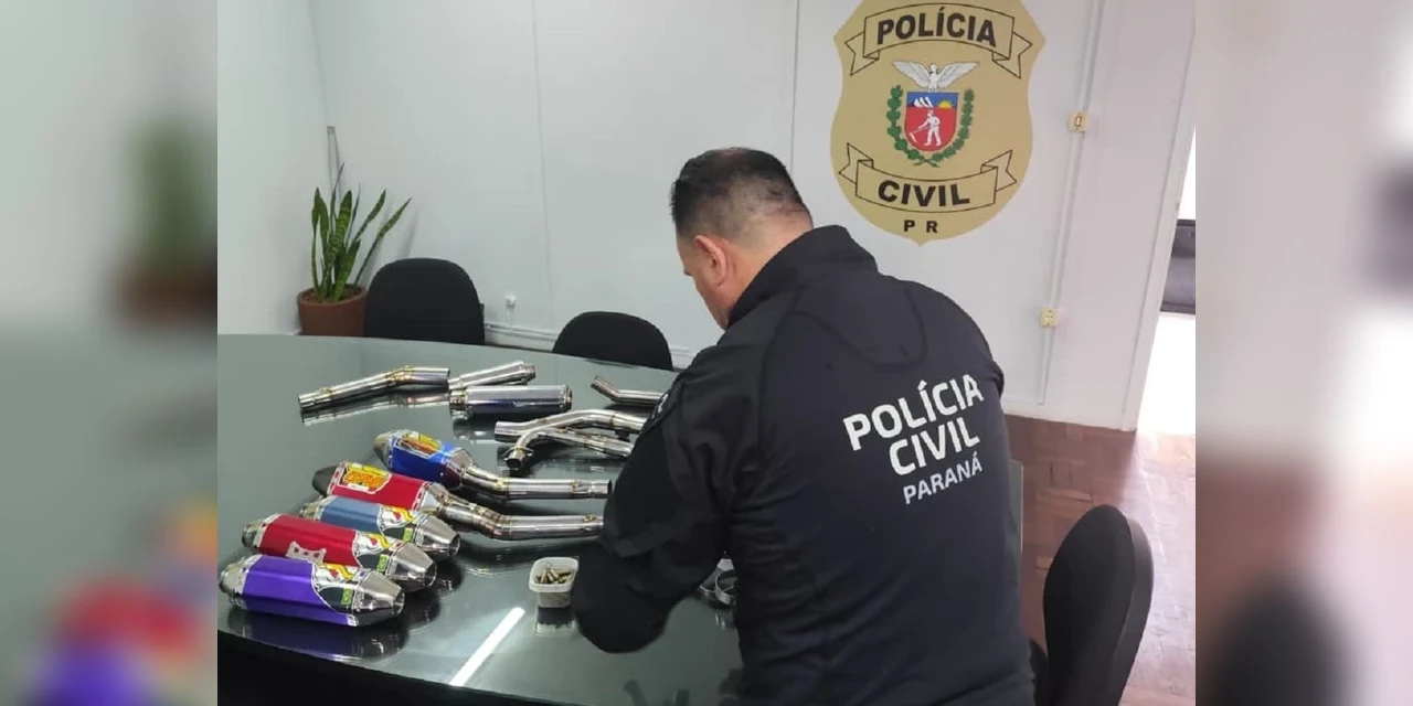 Funcionário é preso após furtar R$ 33 mil em escapamentos de empresa