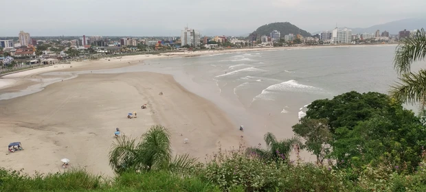 Réveillon no Litoral do Paraná? Saiba quanto pode gastar e programação