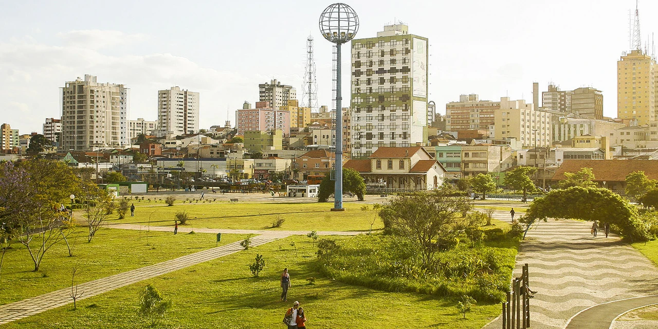Conheça a história e veja curiosidades de sete dos principais bairros de PG