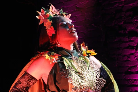 Show de drag queens “Holofotes” toma conta do Ópera nesta sexta-feira (31)