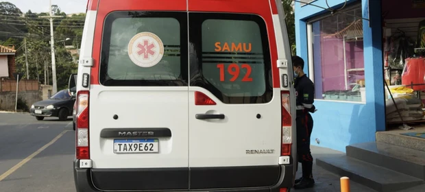 Acusado de roubo de celular, homem é agredido com barra de ferro na Nova Rússia