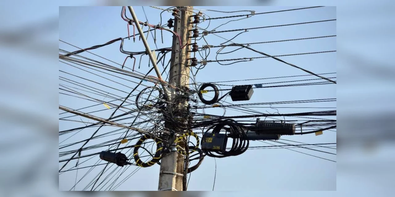 Homens que fingiam ser funcionários de empresa de telefonia para furtar fios são presos em PG