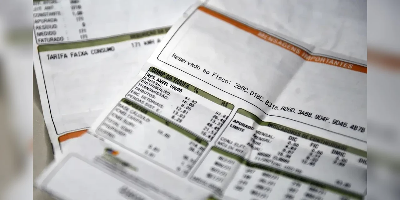Aneel mantém bandeira vermelha 1 na conta de luz em novembro