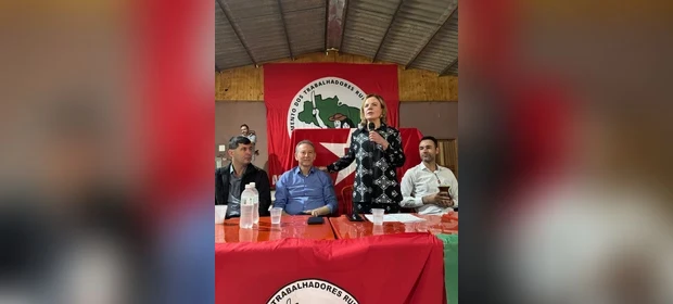 Gleisi Hoffmann segue agenda no interior do Paraná após Caravana Federativa