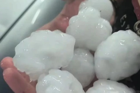 Defesa Civil do Paraná prepara ajuda a municípios afetados por granizo e ventos de até 95 km/h