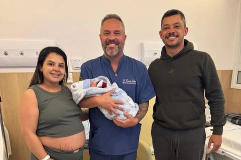 Nova maternidade da Santa Casa de Ponta Grossa registra o primeiro nascimento
