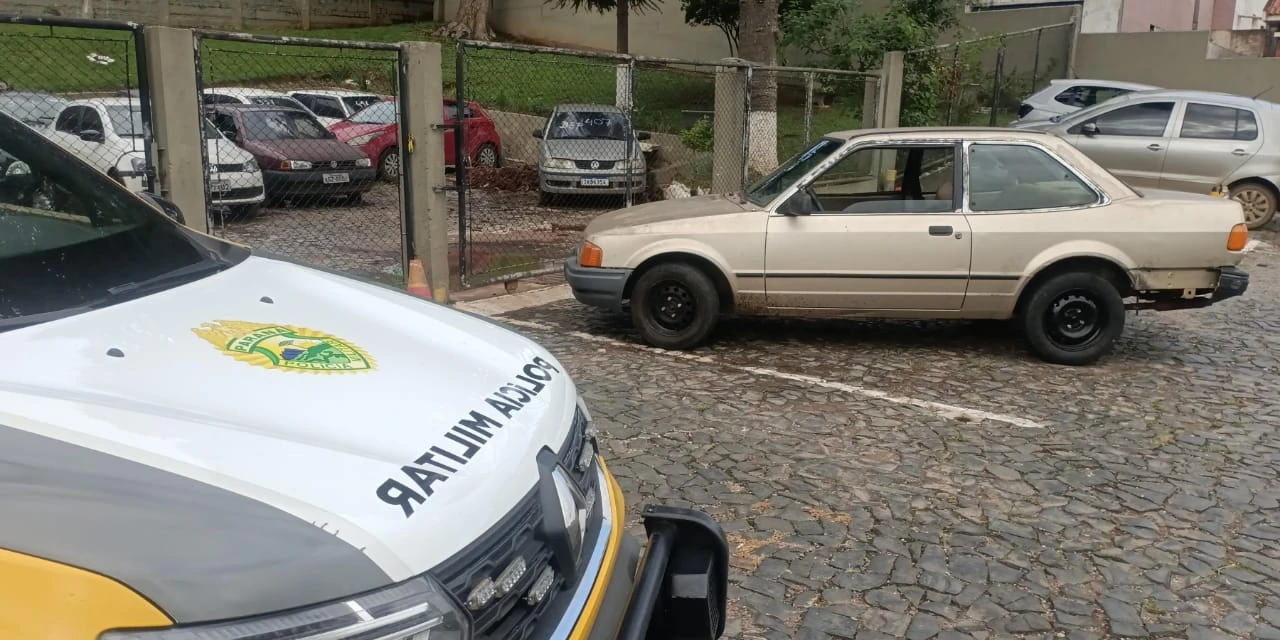 Mecânico vai parar na 13ª SDP ao ser flagrado com veículo furtado em Uvaranas