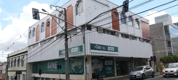 Agência do Trabalhador de PG inicia semana com 497 vagas